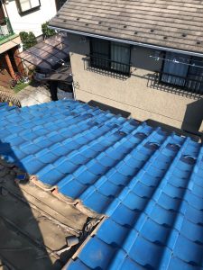 葺き替え前の陶器瓦